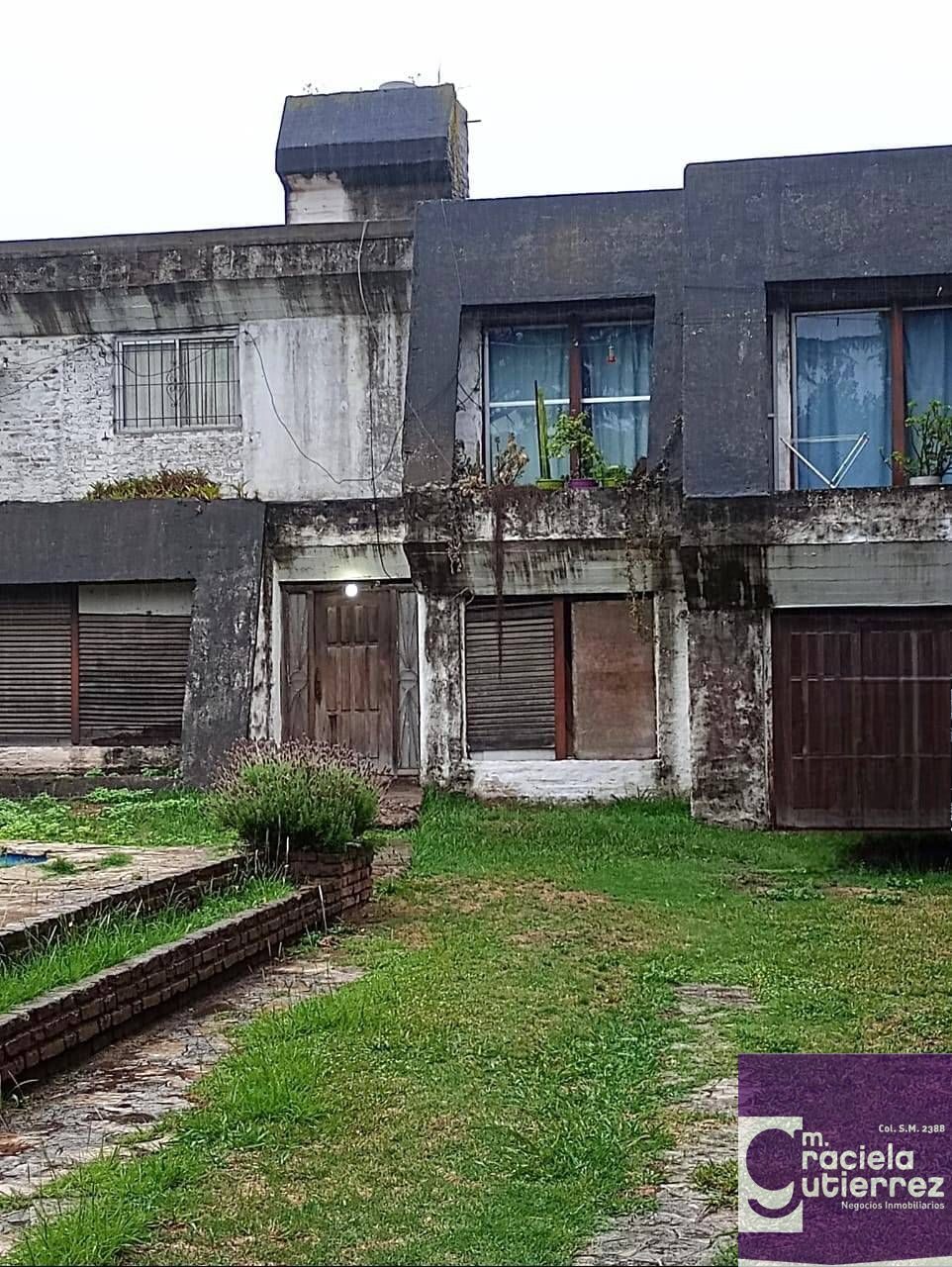 Terreno en venta 560 m2 con construcción  en José C. Paz