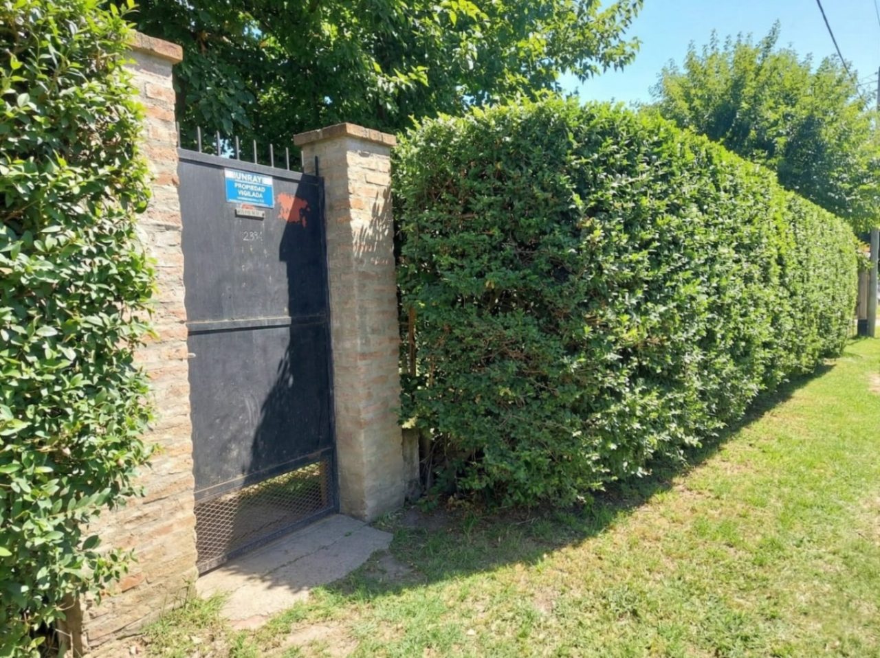 Terreno con contruccion en venta de 844m2 ubicado en Moreno