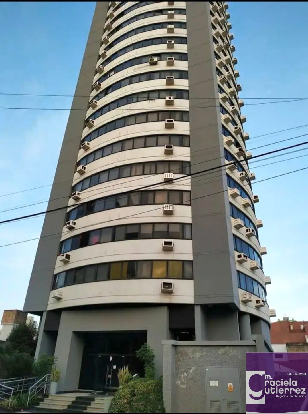 Venta Cochera cubierta  en Muñiz, San Miguel