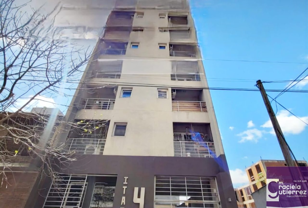 Departamento en venta con cochera en Muñiz